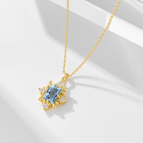 S925 Sterling Silver Gold Plated Natural Sky Blue Topaz Pendant Necklace For Women Luxury Vintage Rectangular Gemstone Clavicle Chain Jewelry