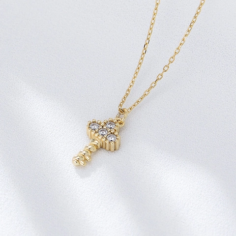 Collana con Pendente a Chiave in Argento Sterling S925 per Donna Lussuosa Catena per Clavicola con Chiave a Corona con Strass