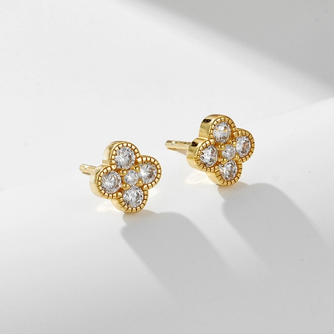 925 Sterling Silver Four-Leaf Clover Stud Earrings For Women Exquisite Zirconia Inlaid Minimalist Milgrain Jewelry Gold Silver
