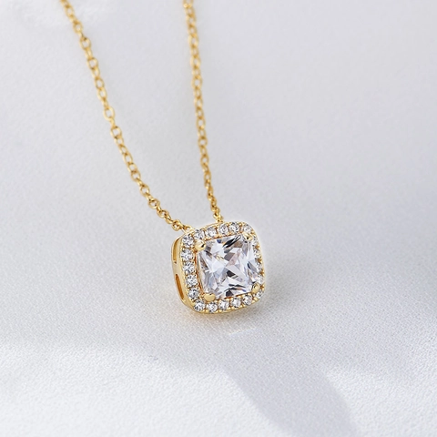 925 Sterling Silver Square Zirconia Pendant Necklace For Women Minimalist Halo Clavicle Chain Geometric Fashion Jewelry Gift