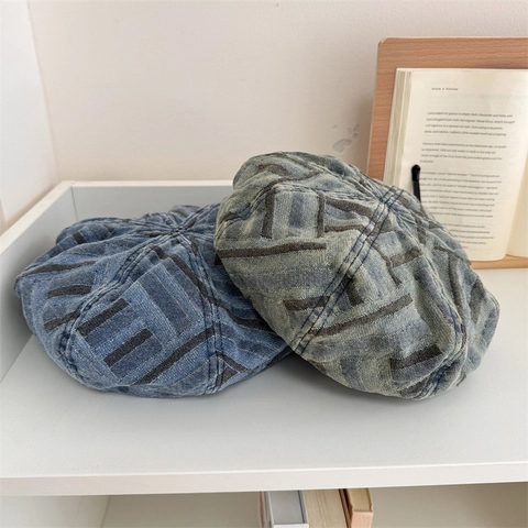 Retro Striped Acrylic Beret For Women Men Distressed Denim Look Geometric Painter Hat Adjustable Fashion Casual Headwear