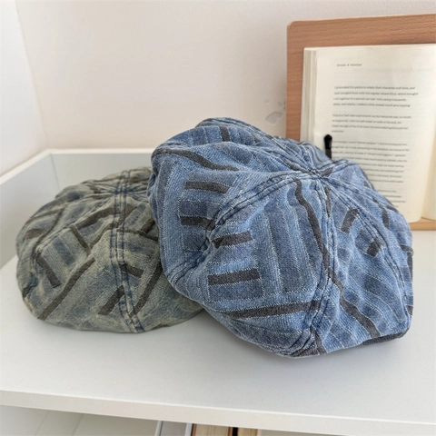 Retro Striped Acrylic Beret For Women Men Distressed Denim Look Geometric Painter Hat Adjustable Fashion Casual Headwear