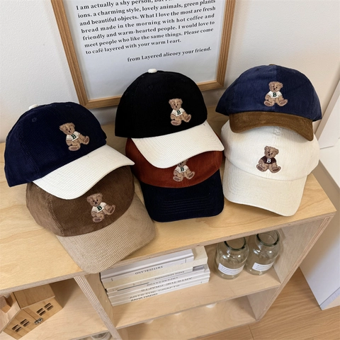 Berretto da Baseball in Velluto a Coste Ricamato con Orso Rétro Colore a Contrasto Cappello da Sole Regolabile per Uomo Donna Bambini