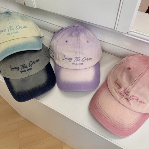 Berretto da Baseball in Acrilico Sfumato Vintage per Donna Ricamato con Lettere Protezione Solare Cappello da Sole All'aperto Regolabile Casual Streetwear