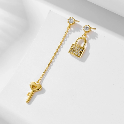 Pendientes de Borla de Llave de Candado Asimétricos de Plata de Ley 925 para Mujer Pendientes de Botón de Llave de Corazón de Cadena Larga Joyería de Diamantes de Imitación de Oro Plata