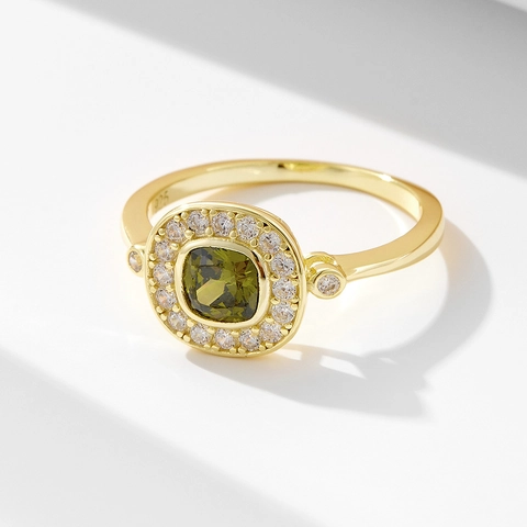 Vintage 925 Sterling Silver Olive Green Zirconia Ring Elegant Halo Geometric Square Cubic Zirconia Statement Ring For Women Jewelry