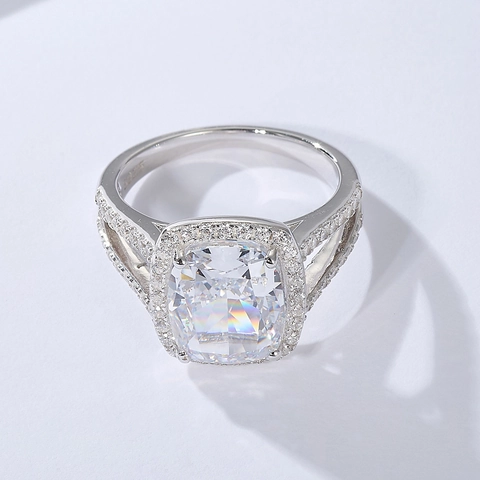 Luxury 925 Sterling Silver Cushion Cut Zirconia Halo Ring For Women Split Shank Inlaid Rhinestone Engagement Wedding Jewelry