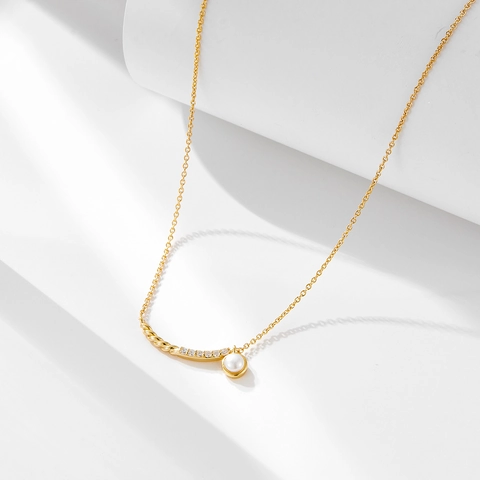 925 Sterling Silver Crescent Pendant Necklace Women Artificial Pearl Rhinestone Minimalist Smile Clavicle Chain Jewelry