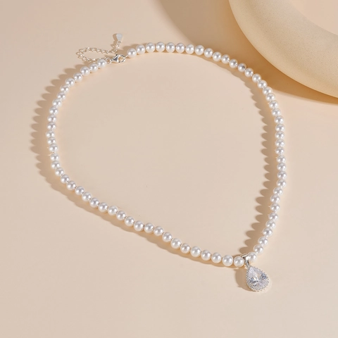 Collana con Pendente in Zirconia a Goccia d'Acqua in Argento Sterling 925 Vintage Girocollo di Perle Artificiali Gioielli da Donna