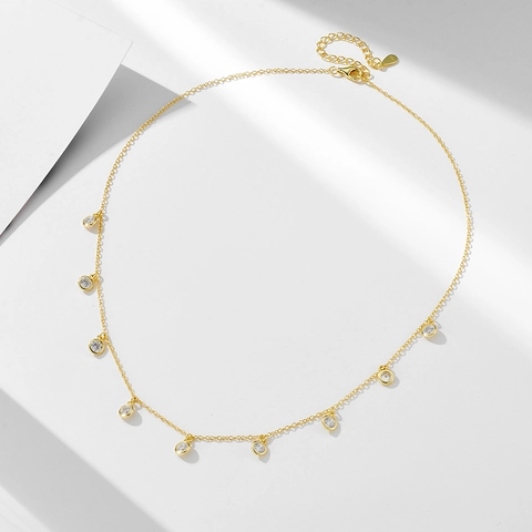 Collana con Pendente in Zirconia Argento Sterling 925 per Donna Placcato Oro Tondo Nappa Catena Clavicola Gioielli Minimalisti