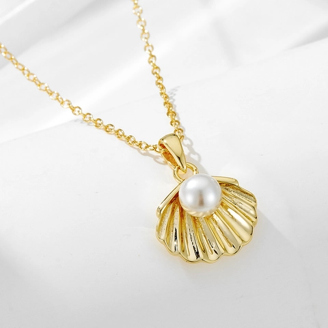 Elegante Collana Con Ciondolo a Conchiglia in Argento Sterling 925 Con Perla Artificiale Rotonda Catena per Clavicola Donna