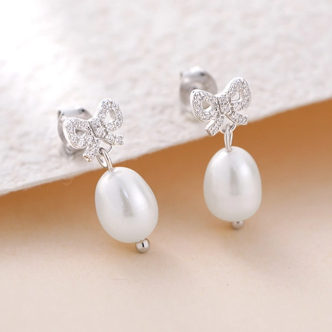 Orecchini a Bottone in Argento Sterling 925 con Fiocco e Perla Artificiale per Donna Intarsiati con Strass Eleganti Gioielli