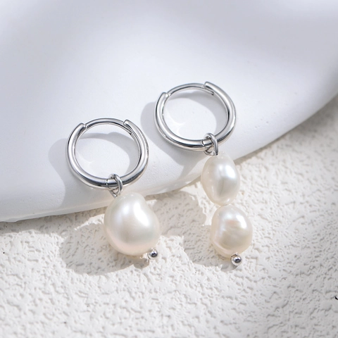 Orecchini Vintage Asimmetrici con Perle d'Acqua Dolce Barocche per Donna Perno in Argento Sterling 925 Placcato Oro Cerchio Gioielli