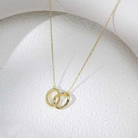 Collar Minimalista de Plata de Ley 925 con Doble Círculo Entrelazado para Mujer Joyería de Cadena de Clavícula Geométrica