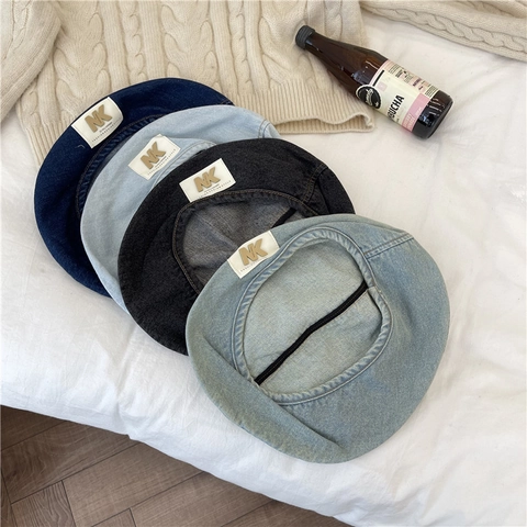 Vintage Washed Denim Style Acrylic Beret For Women Casual Fashion Painter Hat With Metal Logo Patch Retro Octagonal Cap