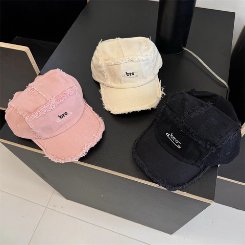 Cappellino da Baseball Retrò in Acrilico con Bordo Grezzo Consumato Ricamo Lettera Bro Spilla da Balia Outdoor Dad Hat