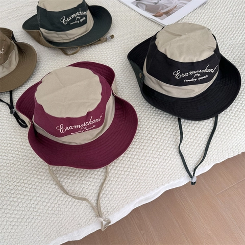 Chapeau Bob Outdoor Couleur Contrastée Acrylique Protection Solaire Chapeau de Randonnée Avec Cordon Coupe-Vent Broderie