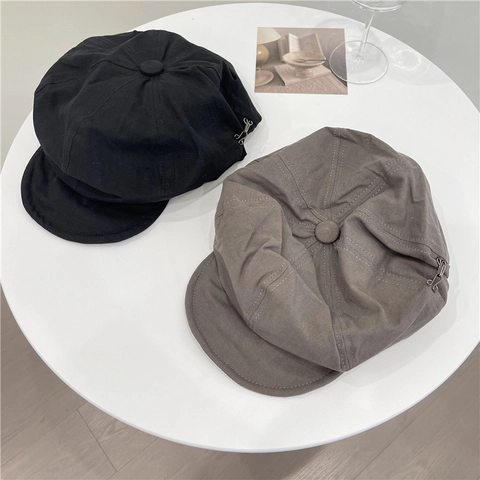 Japanese Vintage Newsboy Cap For Women Solid Acrylic Octagonal Beret Artistic Minimalist Painter Hat With Side Metal Buckle