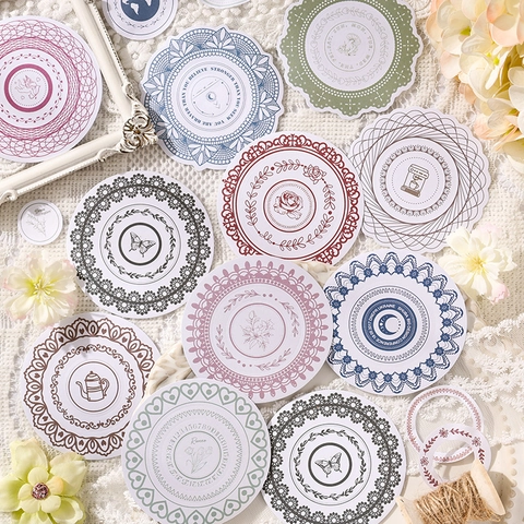 Vintage Lace Border Scrapbooking Stickers White Kraft Paper Round Floral Butterfly Decorative Decals For Journaling DIY Crafts Gift Wrap