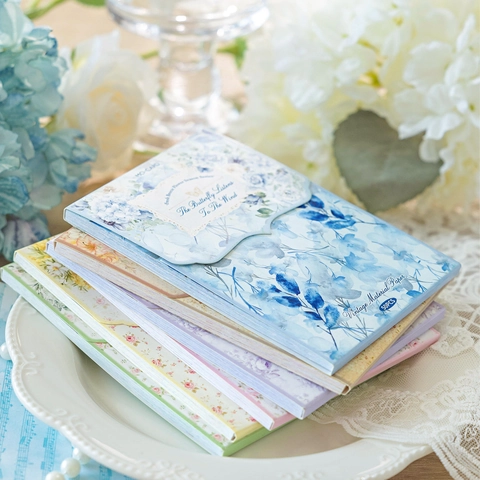 Vintage Weißes Kraftpapier Scrapbooking Material Für DIY Journaling Blumen Schmetterling Muster Dekoratives Hintergrundpapier