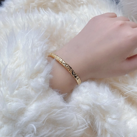 925 Sterlingsilber Unregelmäßig Gehämmert Offener Armreif Für Damen Minimalistisch Faltenstruktur 18K Vergoldet Schmuck Geschenk