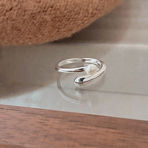 S925 Sterlingsilber Süßwasserperle Offener Ring Minimalistisch Geometrisches Kreuz Design Verstellbarer Ring Damen Schmuck
