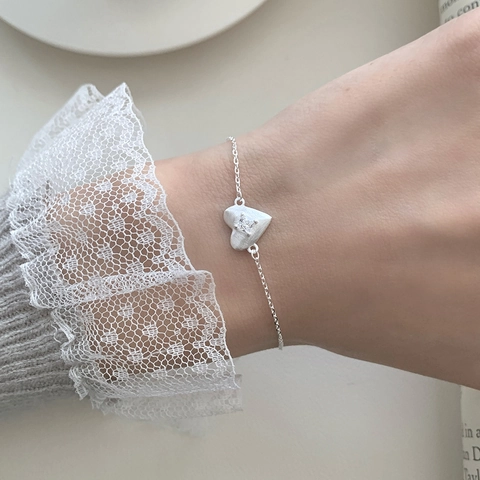 Pulsera de Corazón de Plata de Ley S925 para Mujer Minimalista Con Circonia Incrustada Elegante Cepillada Ajustable Joyería