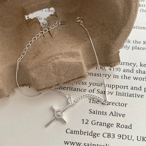 Pulsera Vintage de Plata de Ley 925 con Estrella de Cuatro Puntas y Cruz para Mujer Minimalista Geométrica Ajustable Joyería de Diamantes de Imitación