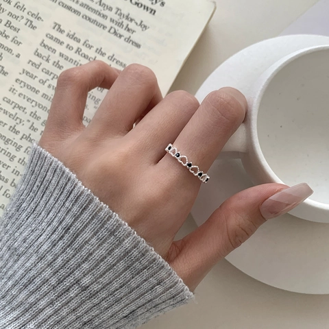 Vintage 925 Sterling Silver Hollow Heart Adjustable Ring With Black Cubic Zirconia Retro Niche Design Finger Ring Jewelry For Women