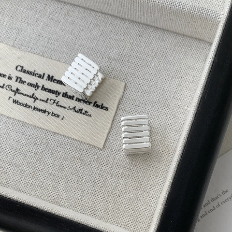 Boucles d'Oreilles Créoles Carrées Creuses Géométriques en Argent Sterling 925 pour Femmes Bijoux Minimalistes Polis Or Argent