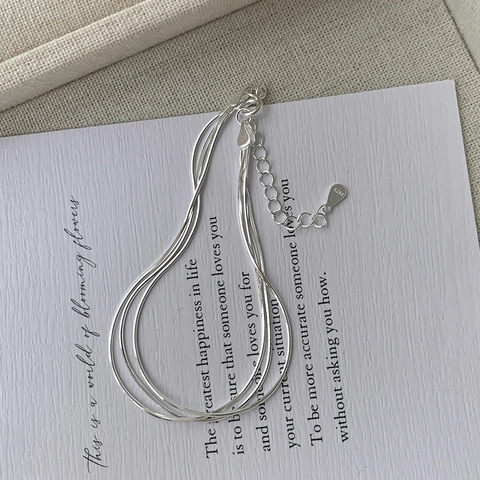 Pulsera Minimalista de Plata de Ley S925 de Triple Capa Cadena de Hueso de Serpiente Pulsera Geométrica Ajustable de Varios Hilos Joyería Regalo Mujer