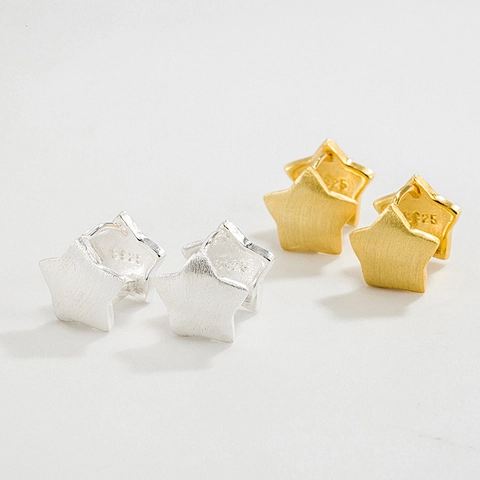 Orecchini a Bottone a Stella in Argento Sterling S925 Orecchini a Cerchio Huggie a Stella Geometrica Opaca Spazzolata da Donna