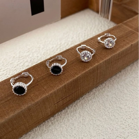 925 Sterling Silver Mini Round Zirconia Stud Earrings For Women Korean Style Micro Inlaid Geometric Sparkling Jewelry Gift