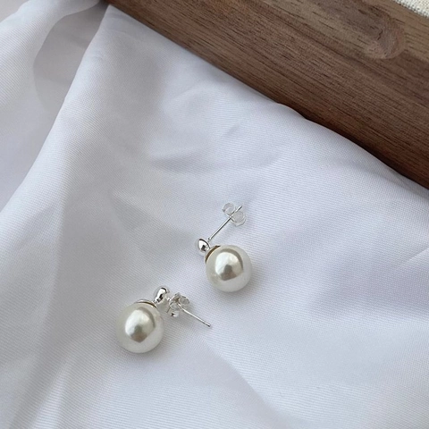 Orecchini a Bottone in Argento Sterling 925 con Perle Artificiali per Donna Elegante Gioiello Geometrico con Conchiglia Intarsiata