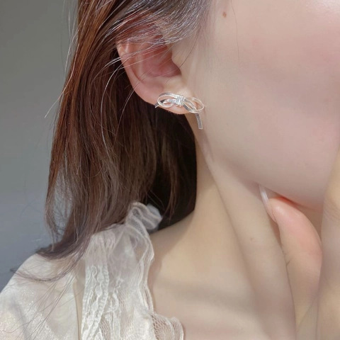 Pendientes de Botón con Lazo de Plata de Ley 925 Hechos a Mano para Mujer Estilo Dulce Minimalista Joyería de Regalo