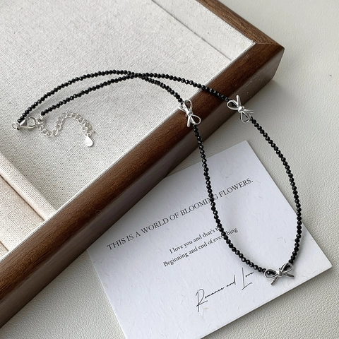 Collar de Lazo de Plata de Ley 925 y Espinela Negra para Mujer Collar de Clavícula con Cuentas Hechas a Mano Minimalista Joyería Regalo