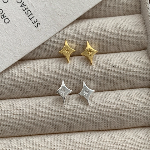 Pendientes de Botón de Estrella de Cuatro Puntas de Plata de Ley 925 Diseño Elegante Pequeños Pendientes de Estrella Mujer