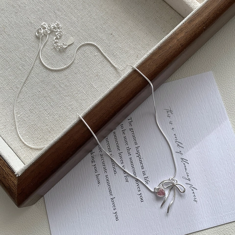 Collana con Pendente a Fiocco e Cuore Rosa in Argento Sterling 925 Balletcore per Donna Dolce Catena a Clavicola Gioielli