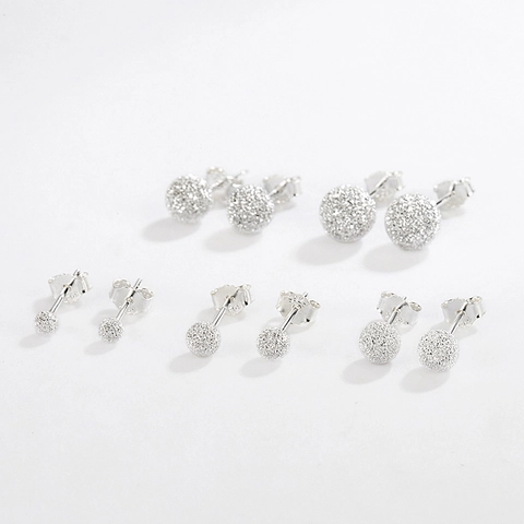 Orecchini a Bottone in Argento Sterling S925 Sfera Smerigliata per Donna Orecchini Geometrici Minimalisti a Sfera Rotonda Piccoli e Delicati Gioielli di Moda Ins