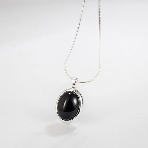 925 Sterling Silver Black Agate Oval Pendant Necklace Minimalist INS Style Gold Plated Snake Chain Clavicle Chain Jewelry For Women