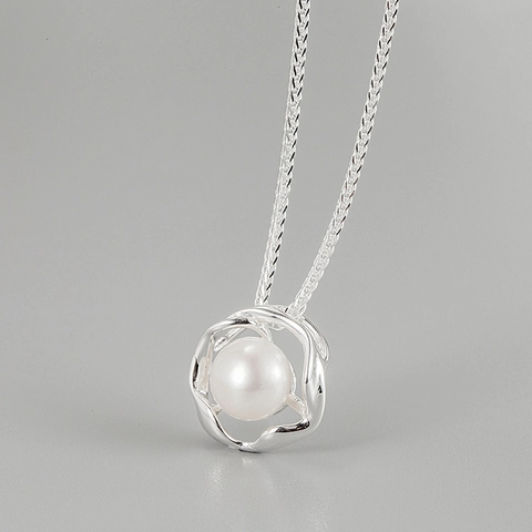 Collana con Ciondolo in Perla d'Acqua Dolce in Argento Sterling 925 Anello di Mobius Irregolare Minimalista Donna Gioielli