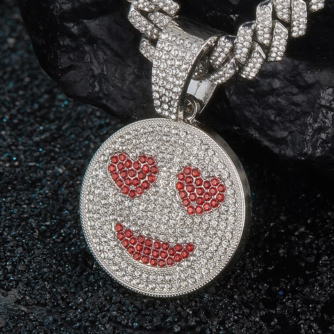 Collana Hip Hop Iced Out con Ciondolo a Faccina Sorridente e Occhi a Cuore Lega di Zinco Strass Catena Cubana Gioielli per Uomo Donna