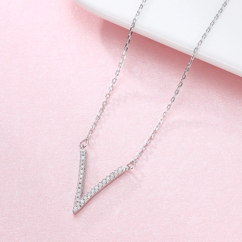 Collana con Pendente a Forma di V in Argento Sterling 925 per Donna Elegante Gioielli Minimalisti con Strass Intarsiati
