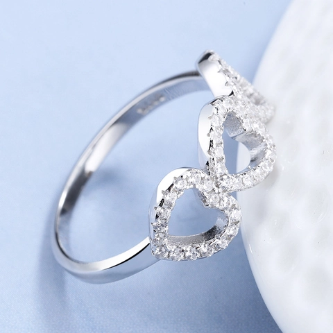 Anillo de Corazón Enlazado de Plata de Ley S925 para Mujer Vintage Minimalista Incrustado de Strass Chapado en Platino Joyería