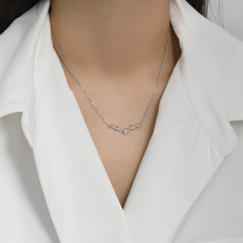 Collar con Colgante de Astas de Plata de Ley S925 para Parejas con Diamantes de Imitación de Gota de Agua Joyería Estilo Coreano Regalo para Hombres Mujeres