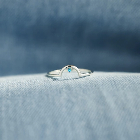 Minimalist 925 Sterling Silver Arched Bridge Ring For Women Inlaid Blue Rhinestone Geometric Finger Ring Fashion Jewelry