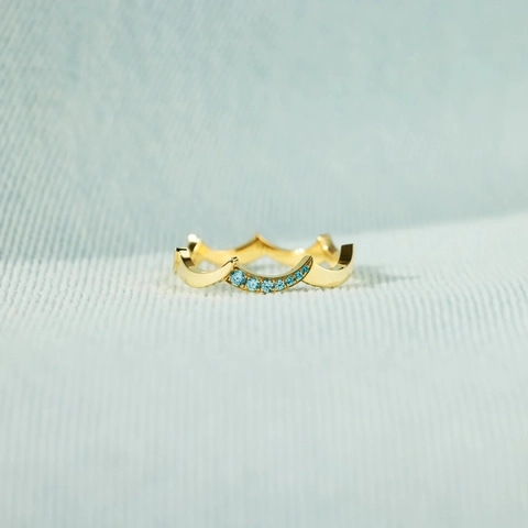 Anello a Onda Corona in Argento Sterling 925 Placcato Oro Strass Azzurro Minimalista Trendy Statement Gioielli da Donna