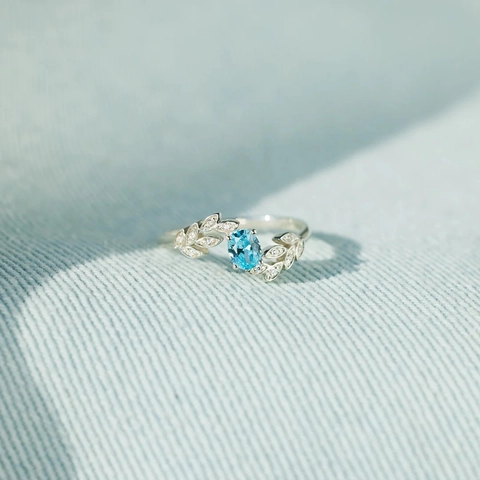 925 Sterling Zilveren Blad Ring Voor Vrouwen Ovaal Blauw Strass Ingelegd Elegant Gedenkteken Mode Sieraden Vingerring