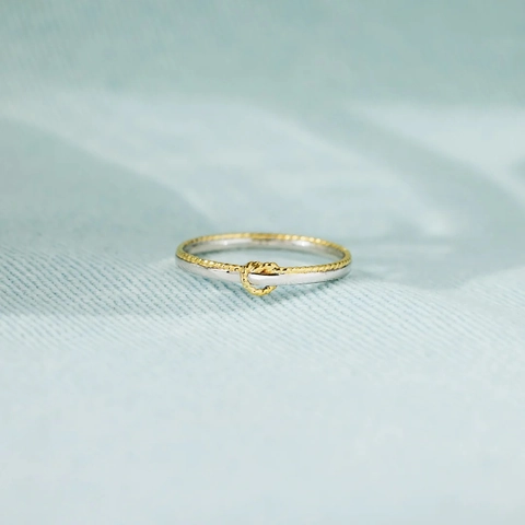 S925 Sterling Silver Two Tone Knot Ring For Women Minimalist Electroplated Angel Hand Heart Knot Band Ring Fashion Jewelry Gift