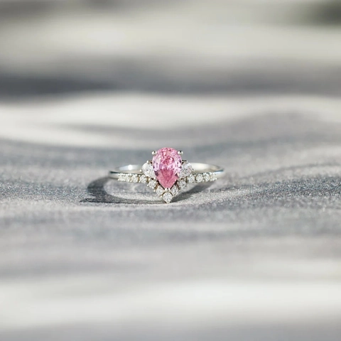 S925 Sterling Silver Pear Shaped Pink Rhinestone V Shaped Ring For Women Minimalist Fashion Geometric Finger Jewelry